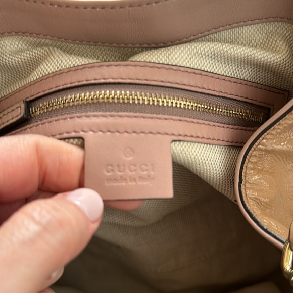 Gucci Patent Small Soho Shoulder Bag - Picture 11 of 15